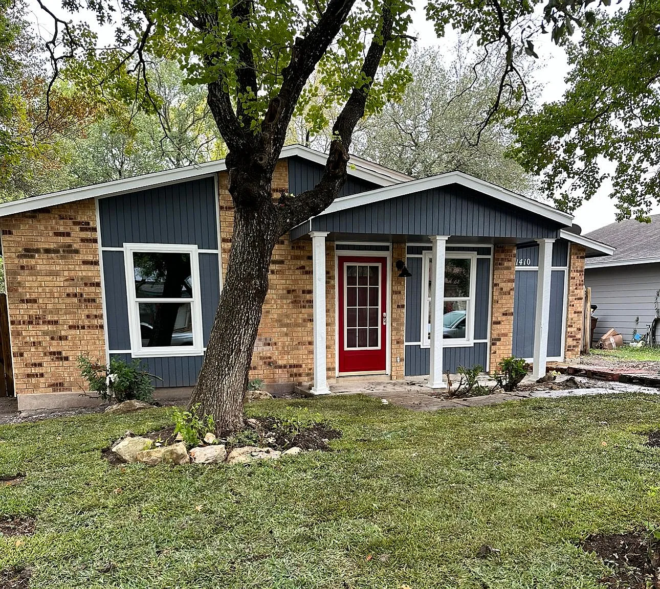 11410 Rifle Gap Dr — Photo 1