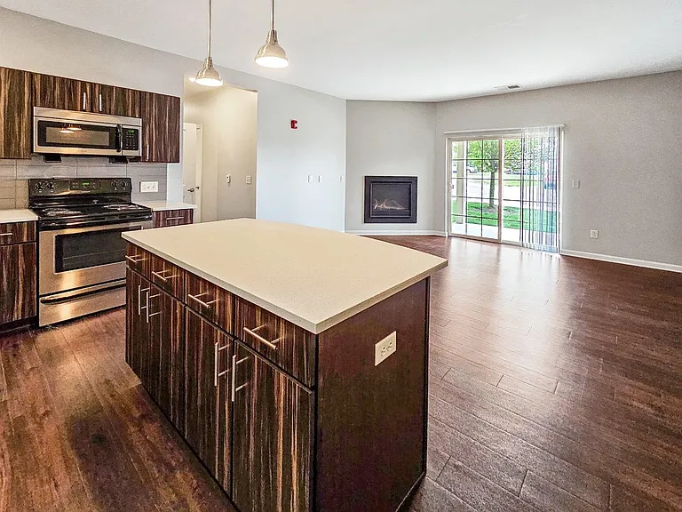 Reserve at Southpointe Apartment Homes — Photo 4
