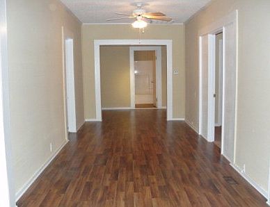 5th image of 714 Park St