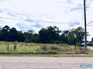 Rosehaven Dr, Gadsden, AL 35907