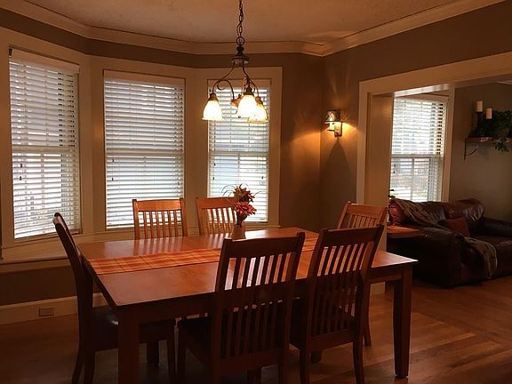5th image of 18 Bancroft Park