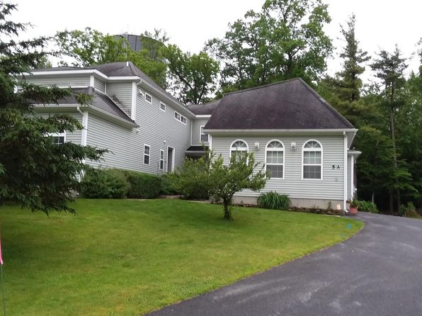 5 Sanctuary Dr #1