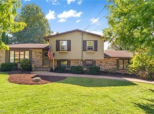 6216 College St SW, Navarre, OH 44662