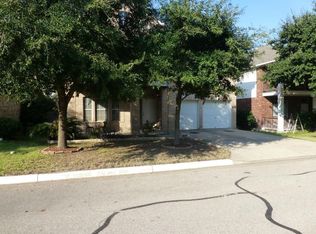 1716 Rosenborough Ln S, Round Rock, TX 78665