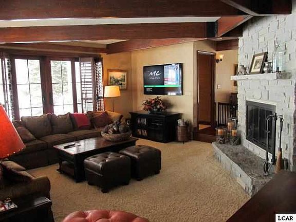 4th image of 2636 Lake Shore Dr