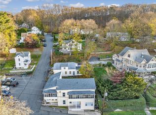 5 Prospect St, Derby, CT 06418