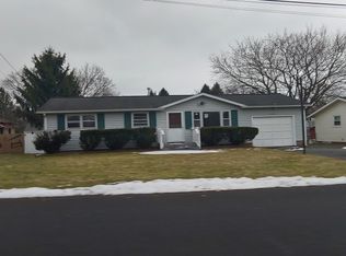 4264 Vega Crse, Liverpool, NY 13090