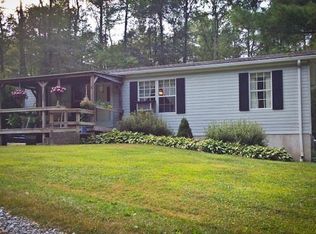 42 Retreat Rd, New Ringgold, PA 17960