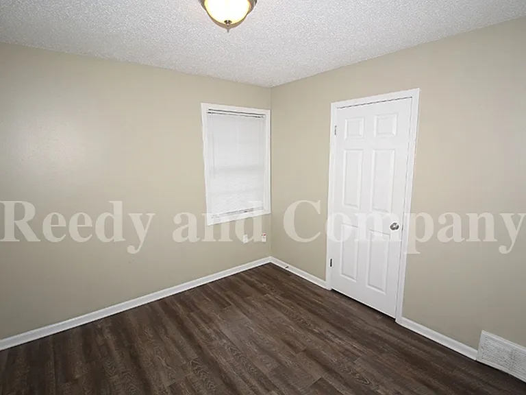 4041 Hitchcock St — Photo 18
