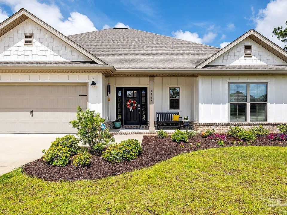 1st image of 1400 Areca Palm Dr