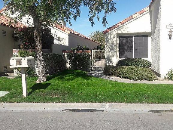 2nd image of 77710 Calle Las Brisas