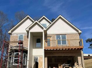 662 Rockbridge Rd NW, Lilburn, GA 30047