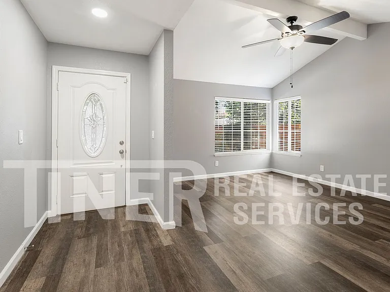 15 La Sara Ct — Photo 7