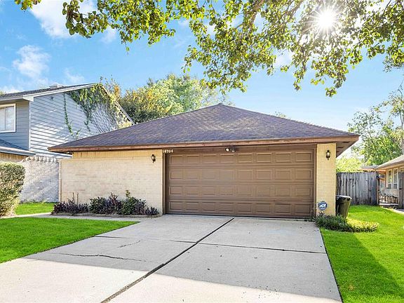 2nd image of 16706 Capewood Dr