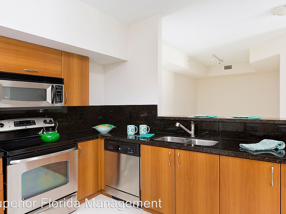 1st image of 250 NE 3rd Ave #1201
