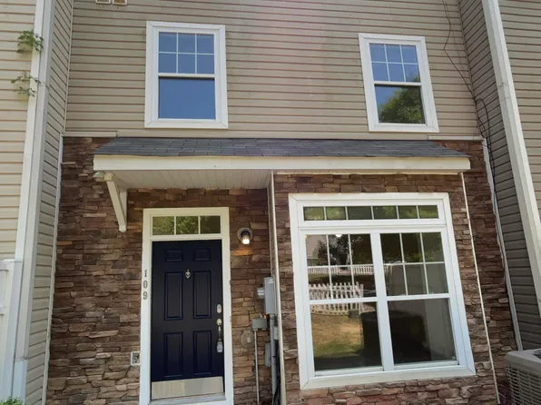 351 Gilman Ln Unit 109, Raleigh, NC 27610