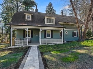 200 Mountain Way, Morris Plains Boro, NJ 07950