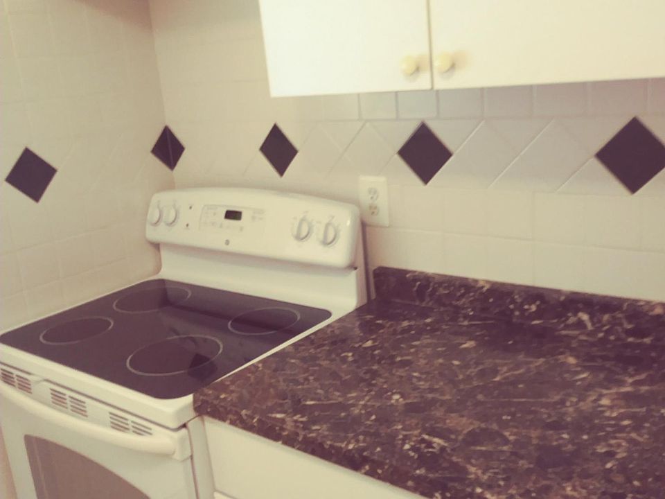2nd image of 7 Harding Ave