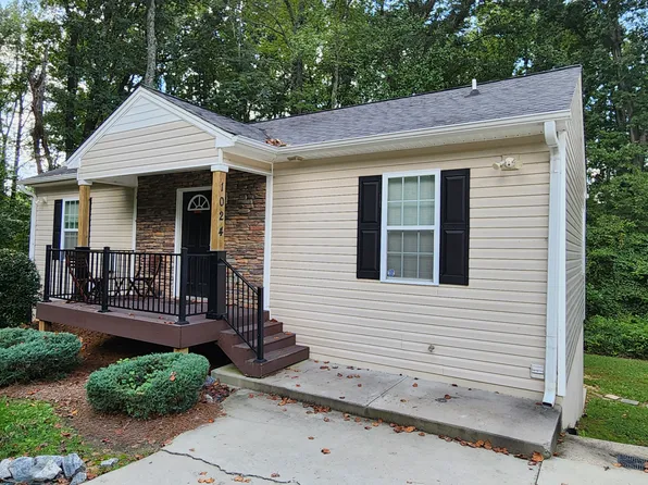 1024 Ranch Dr, Winston Salem, NC 27106