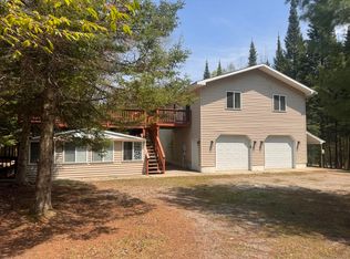 1725 E Lake Cir, Barton City, MI 48705