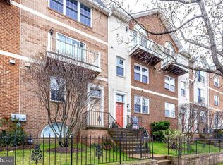 3008 S Glebe Rd, Arlington, VA 22206