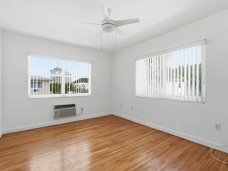 12 Sidonia Ave #3 — Photo 15