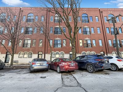 422 N Noble St APT 4, Chicago, IL, 60642