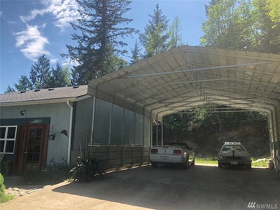 2nd image of 363 Monte Cristo Ln