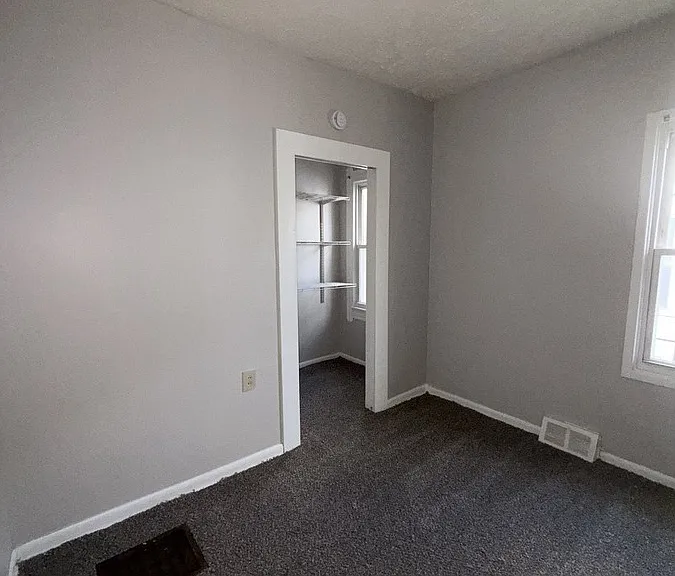 3417 Storer Ave — Photo 8