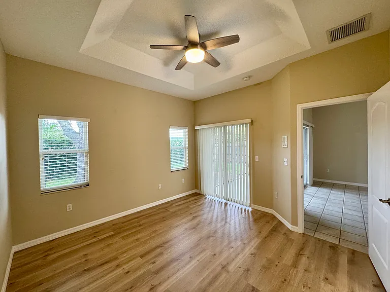 5335 Colony Meadows Ln — Photo 12