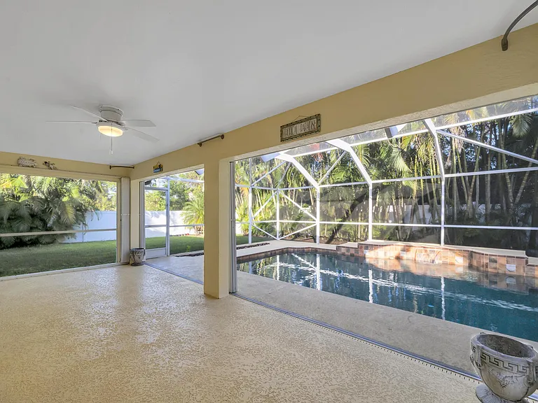 4209 SW McClellen St — Photo 25
