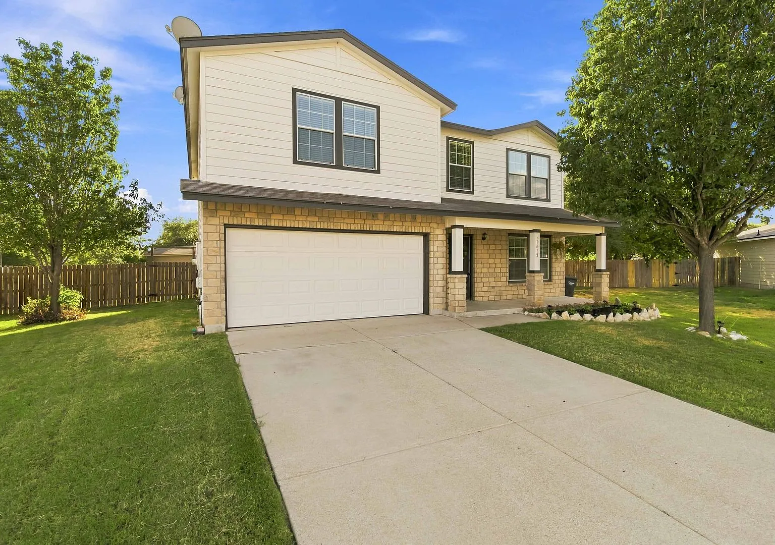 Spacious New Braunfels Home with Room to Live, Relax & Entertain — Photo 2