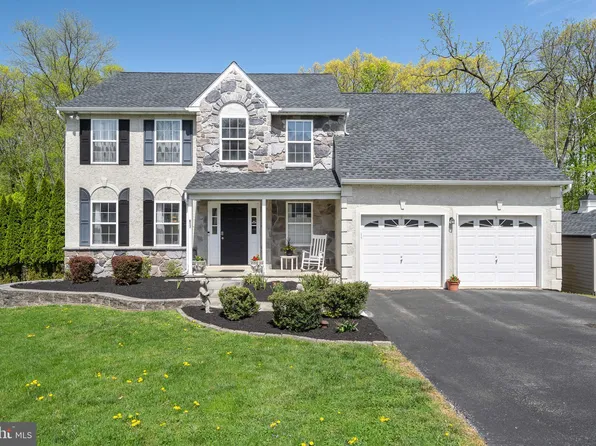 817 Sunnyside Ave, Audubon, PA 19403