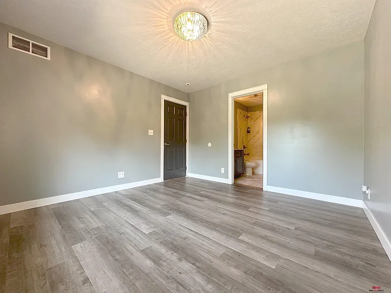3445 S St — Photo 25