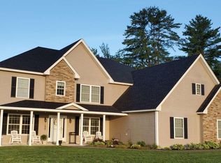 8 Clark Cir, Hampden, ME 04444