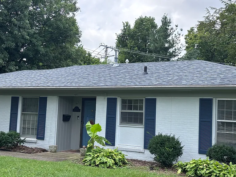 1022 Castleton Way — Photo 10