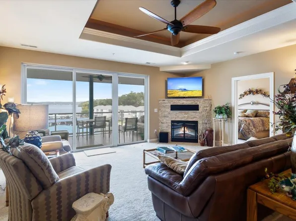 18051 Blue Anchor Dr #552, Gravois Mills, MO 65037