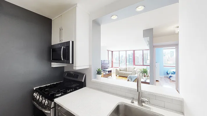 Rented by Corcoran | media 4