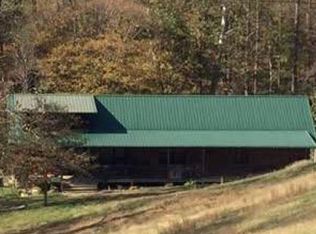 9348 Cooper Ridge Rd, Milton, WV 25541