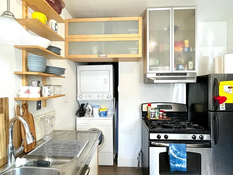 914 N Bishop Ave — Photo 6