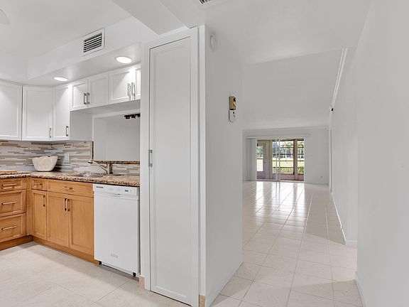 3rd image of 3303 Aruba Way #M1