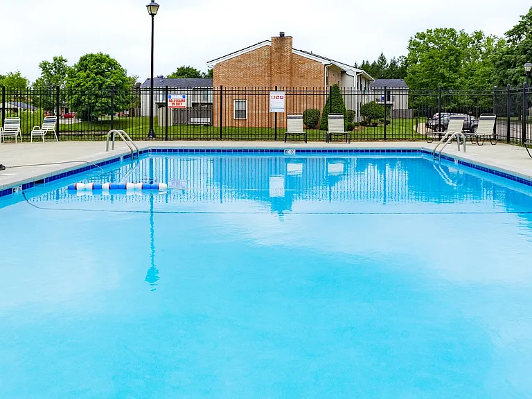Swimming Pool at Williamsburg on Lake Mishawaka