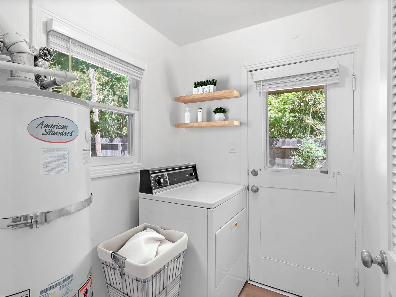 2 bed, 850 sqft, $1,895 — Photo 4
