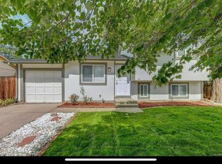 15735 E Bails Dr, Aurora, CO 80017