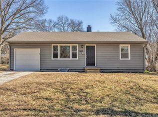 8803 Richards Dr, Raytown, MO 64133