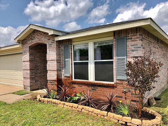 2nd image of 4506 Bellcrest Dr #1