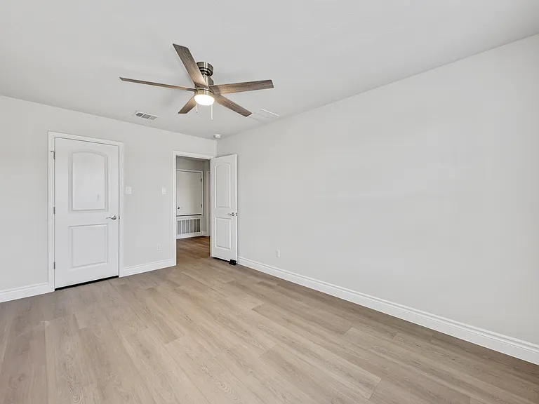 3618 Kennedy Grace Ln — Photo 5