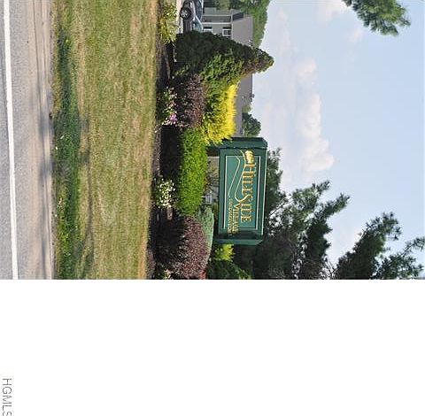 1st image of 100 Hillside Dr APT A1