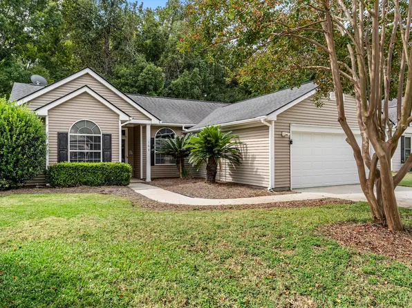 169 Historic Dr, Mount Pleasant, SC 29464
