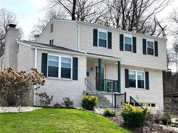 224 Ligonier Ln, New Kensington, PA 15068